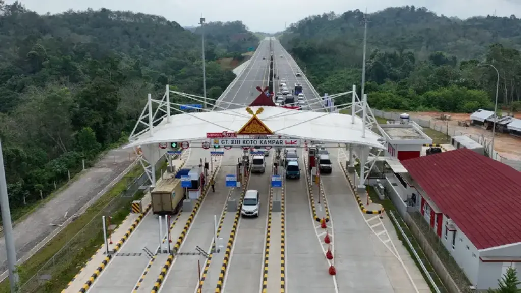 Libur Panjang, Kendaraan di Tol Pekanbaru-XIII Koto Kampar Melonjak