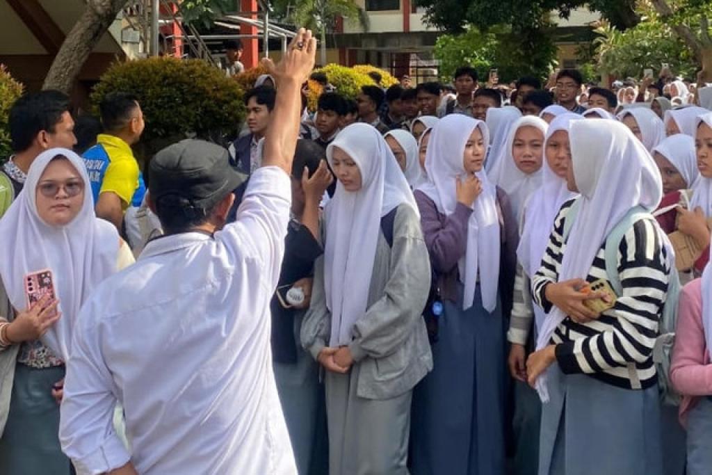 Tak Hanya SMKN 3 Pekanbaru, Ada Puluhan Sekolah di Riau Terlambat Mengisi PDSS