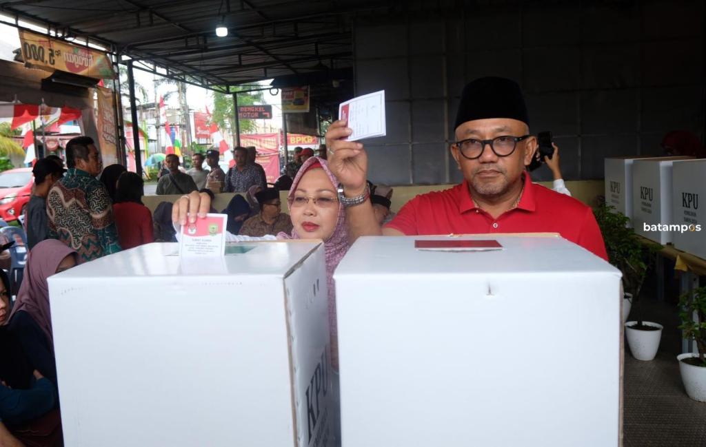 Lis Darmansyah-Raja Ariza Klaim Kemenangan di Pilkada Tanjungpinang 2024