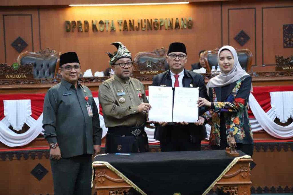 DPRD Tanjungpinang Resmi Cabut Perda Tentang Bangunan Gedung Tahun 2010