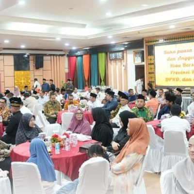 DPRD Provinsi Riau Gelar Buka Puasa Bersama Untuk Pererat Kebersamaan dan Sinergi Kelembagaan