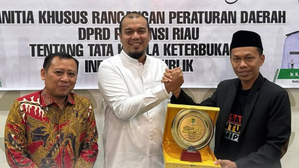DPRD Provinsi Riau serap Masukan Daerah dalam Penyusunan Ranperda Keterbukaan Informasi