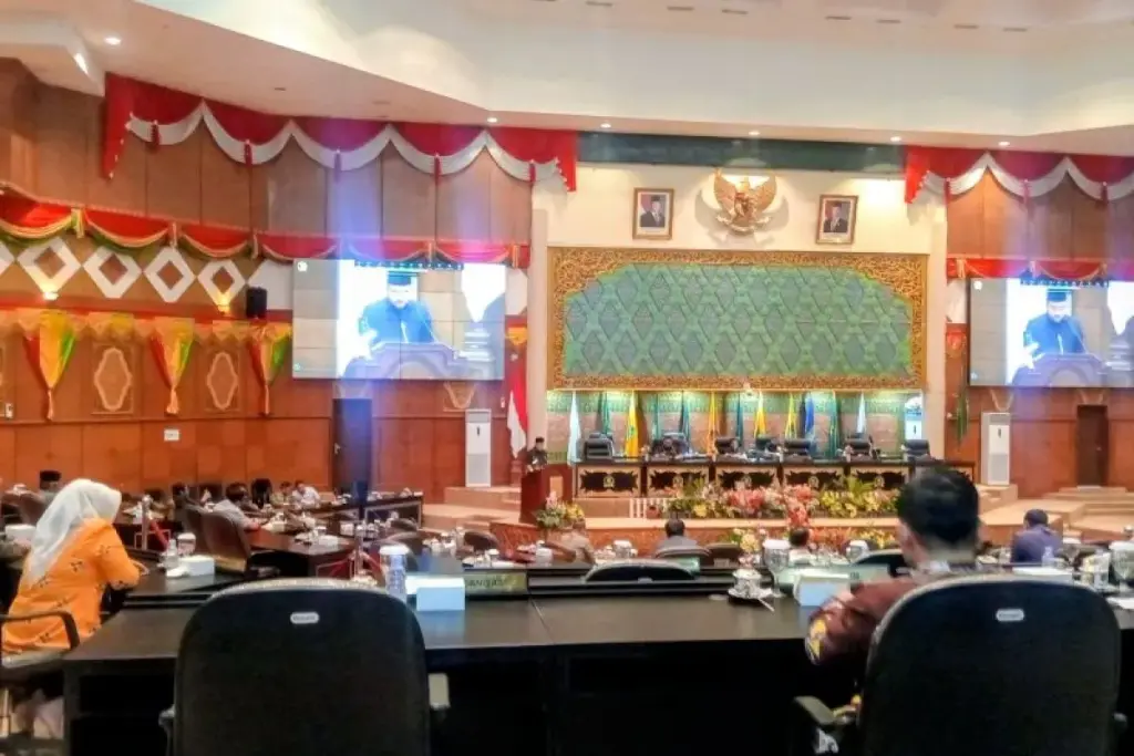 DPRD Riau Umumkan 5 Anggota KI dan 7 Anggota KPID Periode 2026-2030