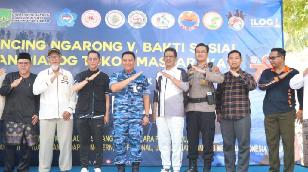 Ketua DPRD Batam Hadiri Bakti Sosial Peringatan Hari Bakti TNI AU ke-78 di Teluk Mata Ikan