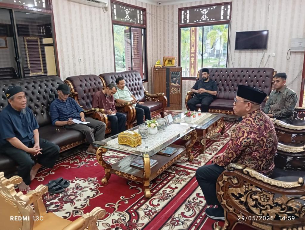 Serap Aspirasi Pembentukan Daerah Istimewa, Anggota DPD RI Kunjungi LAMR