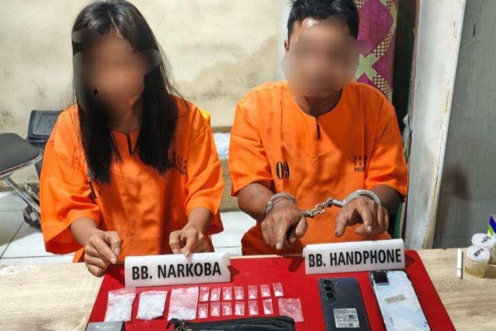 Polres Kampar Tangkap Sepasang Kekasih Pengedar Sabu, Sita 16 Paket Narkotika