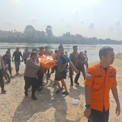 Korban Jatuh dari Jembatan Rantau Berangin Ditemukan Meninggal