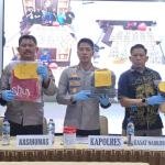 Polres Dumai Gagalkan Pengiriman 296 Cartridge Diduga Mengandung Etomidate ke Medan