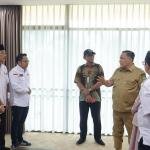 Kebutuhan Darah Harus Terjamin, Plt Gubri Dorong Pengembangan Bank Darah