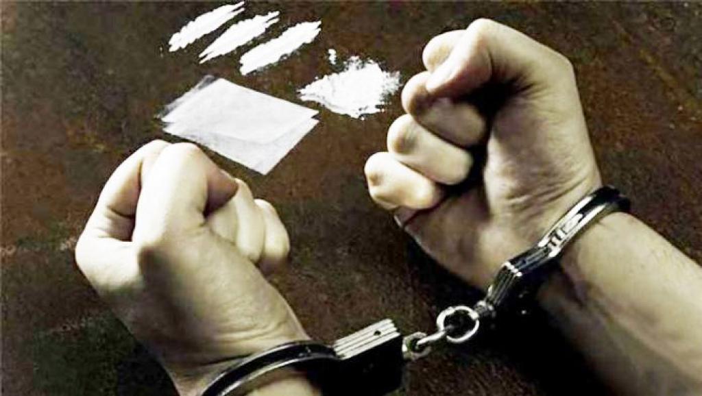 Grebek Kampung Teleng Inhu, Polisi Ringkus Pengedar Sabu