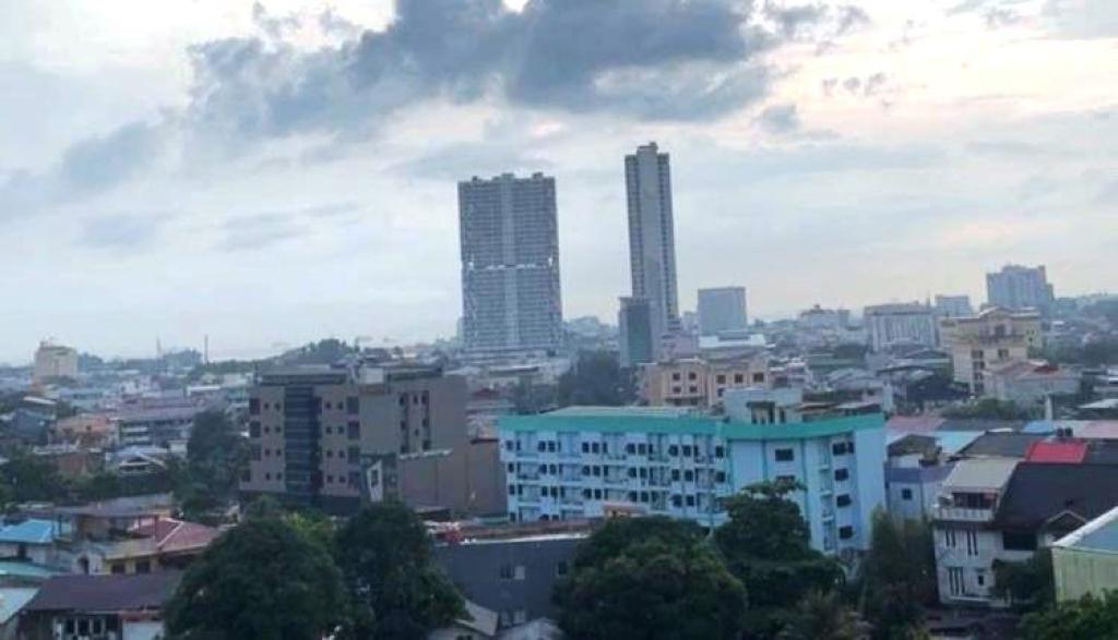 Cuaca Buruk Ancam Kepri, BMKG Imbau Warga Waspada Hujan dan Angin Kencang