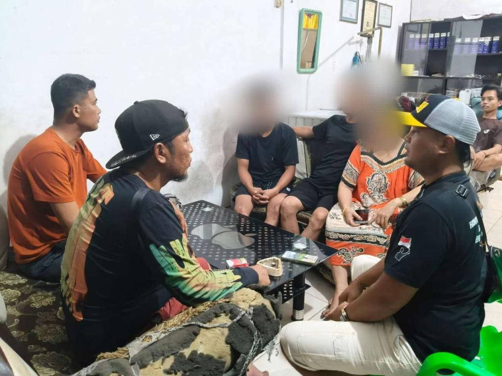 Live TikTok Adegan Tak Senonoh Sesama Jenis, Dua Mahasiswa Bengkalis Diamankan Polisi