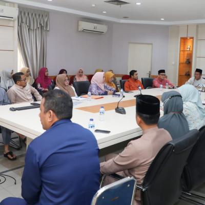 Pj Sekda Firmansyah Pimpin Rapat Persiapan MCSP dan PBJ Strategis Batam