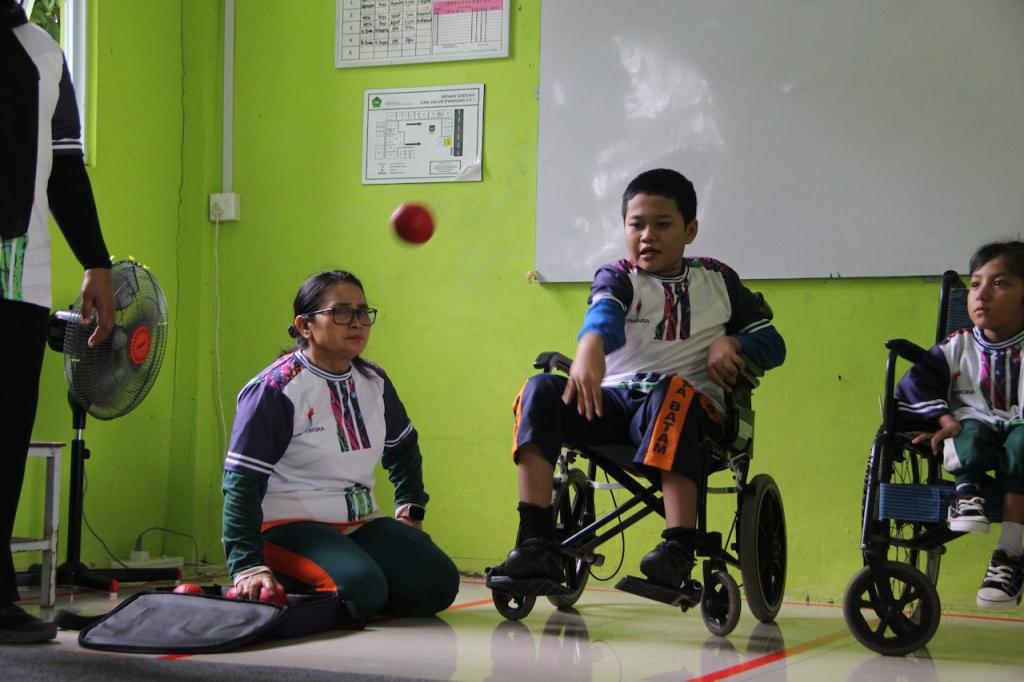 Penyandang Disabilitas di Batam Antusias Ramaikan Festival Olahraga Disabilitas 2025