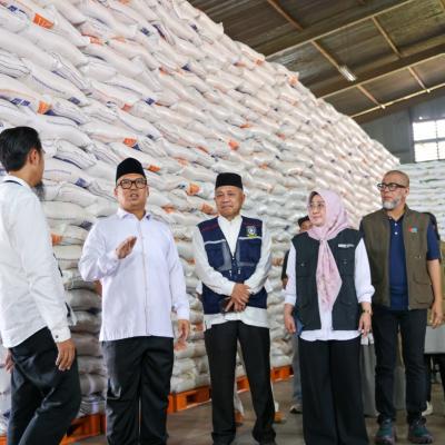 Wagub Nyanyang Pastikan Pelayaran Lancar dan Stok Beras Aman