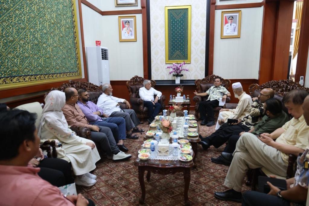 Gubernur Kepri Terima Kunjungan Chairman Mustafa Centre Singapore