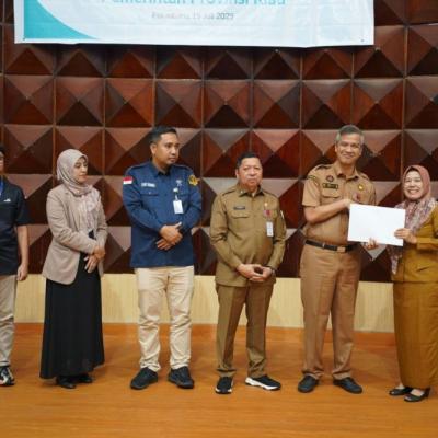 83 PNS Pemprov Riau Terima SK Pensiunan, Pj Sekdaprov Ajak Tetap Produktif