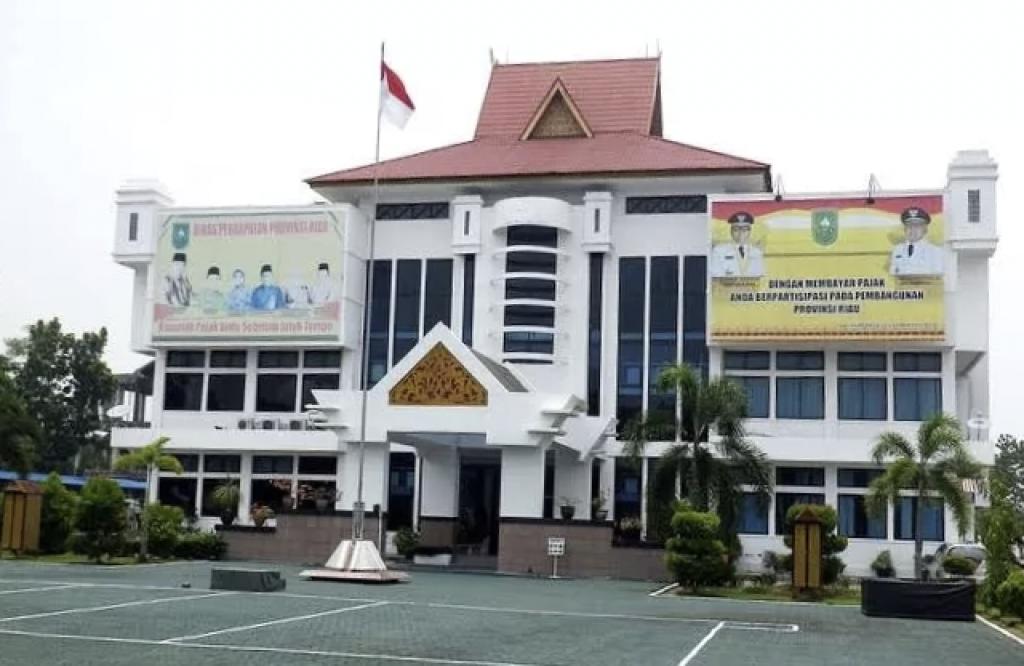 Komisi III DPRD Riau Desak Bapenda Tingkatkan Kinerja Pajak