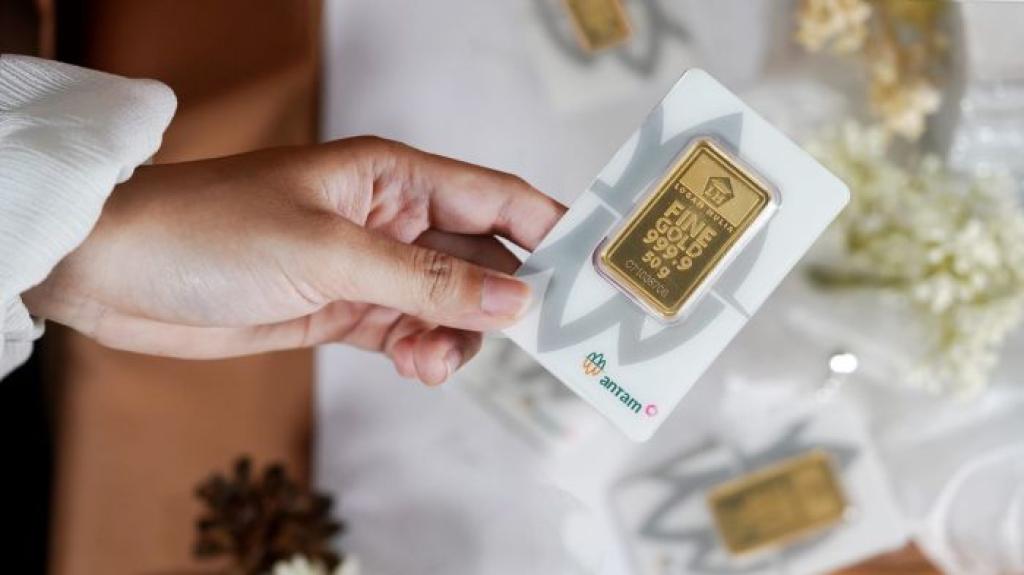 Emas Antam Turun Signifikan, Ini Daftar Harga Emas Terbaru per 28 Februari 2025