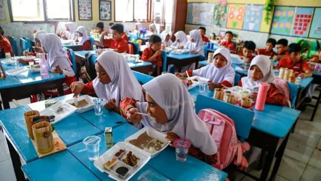Program Makan Bergizi Gratis di Batam Meluas, Jangkau 13 Sekolah dan 9.758 Siswa
