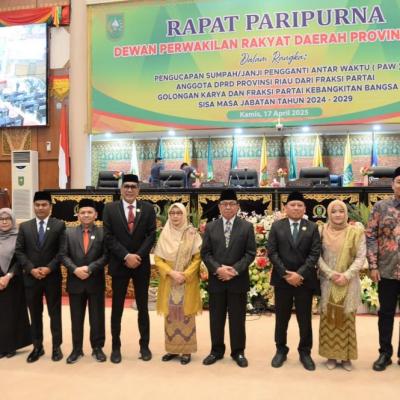 Ade Firmansyah Resmi Dilantik Gantikan Ade Agus di DPRD Riau, Siap Kawal Aspirasi Indragiri Hulu