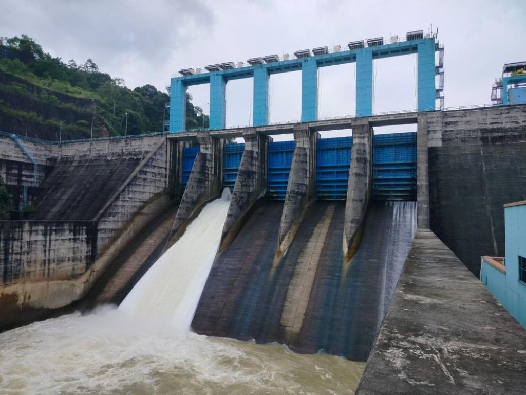 Debit Air Menurun, PLTA Koto Panjang Tutup Seluruh Spillway Gate