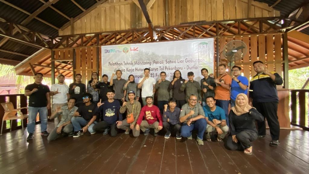 RSF Taja Pelatihan Teknik Monitoring Satwa Liar untuk Area Kerja Hutama Karya Tol Pekanbaru-Dumai