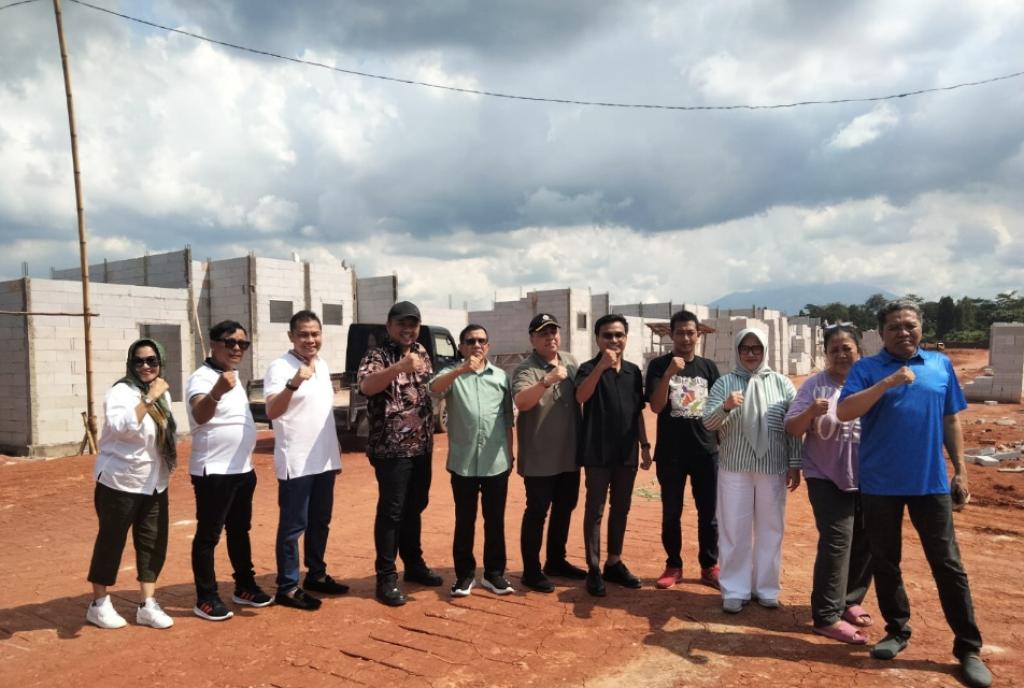 Ketum PWI Pusat Hendry Ch Bangun Tinjau Rumah Subsidi untuk Wartawan