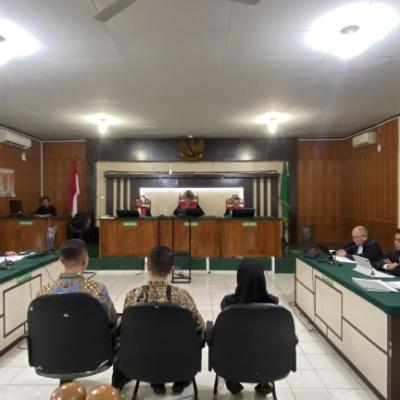 Tiga Mantan Pejabat Pemko Pekanbaru Jalani Sidang Perdana Kasus Korupsi