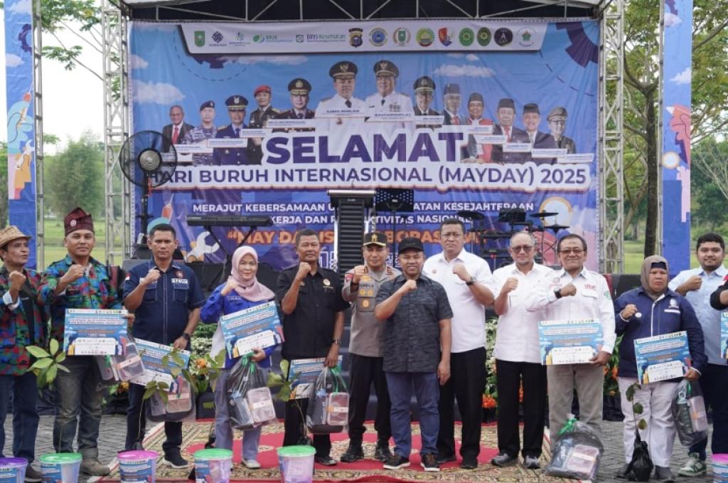 Hadiri Perayaan May Day 2025, Kapolda Riau Ajak Tingkatkan Kolaborasi
