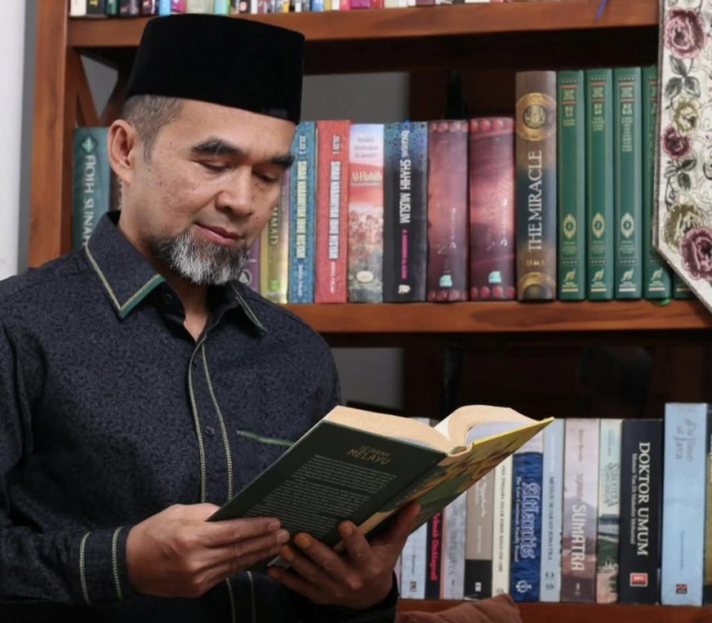 Menanam Hikmat di Zaman yang Berlari