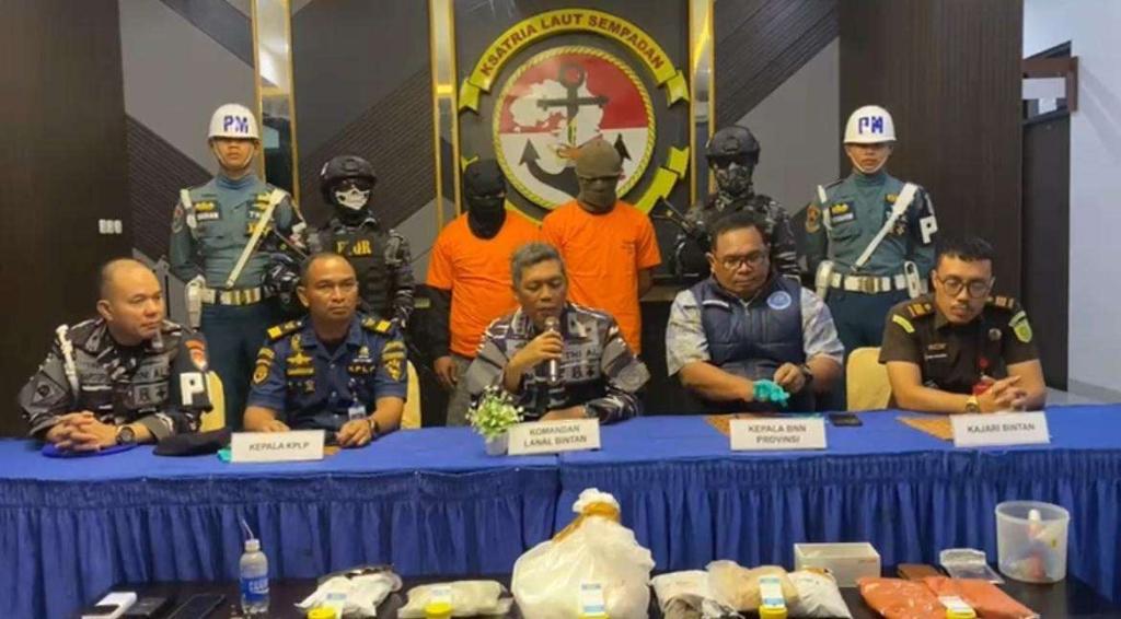 Lanal Bintan Gagalkan Penyelundupan 9 Kg Narkoba, Dua Pelaku Diamankan
