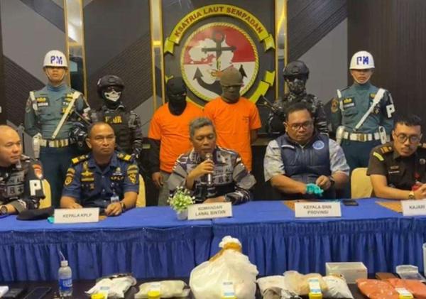 Lanal Bintan Gagalkan Penyelundupan 9 Kg Narkoba, Dua Pelaku Diamankan