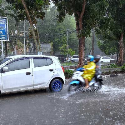 Warga Riau Harap Waspada! BMKG Prediksi Cuaca Ekstrem di Beberapa Kabupaten Hari Ini