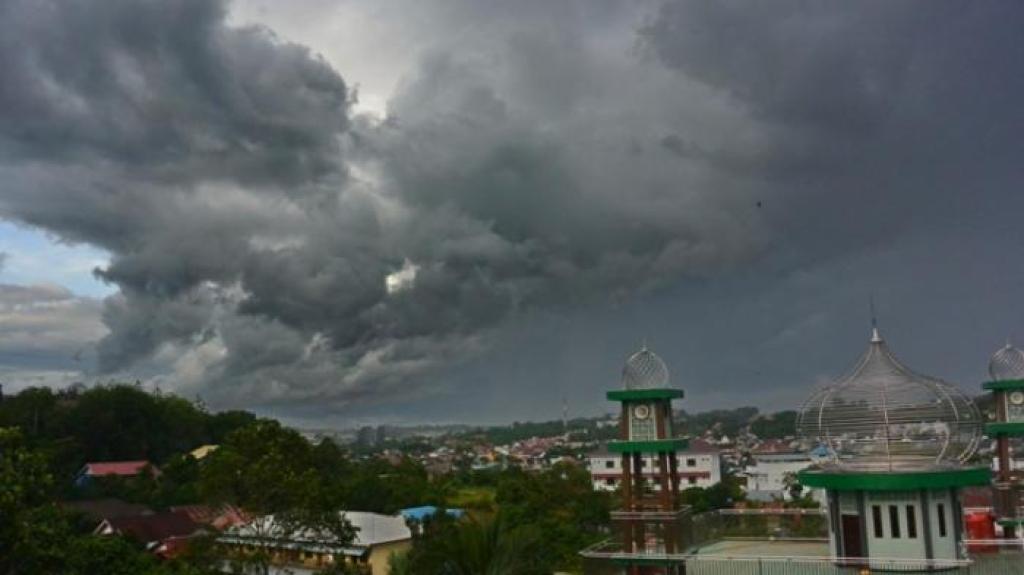 BMKG Peringatkan Cuaca Ekstrem di Riau, Ini Wilayah yang Harus Waspada Hari Ini