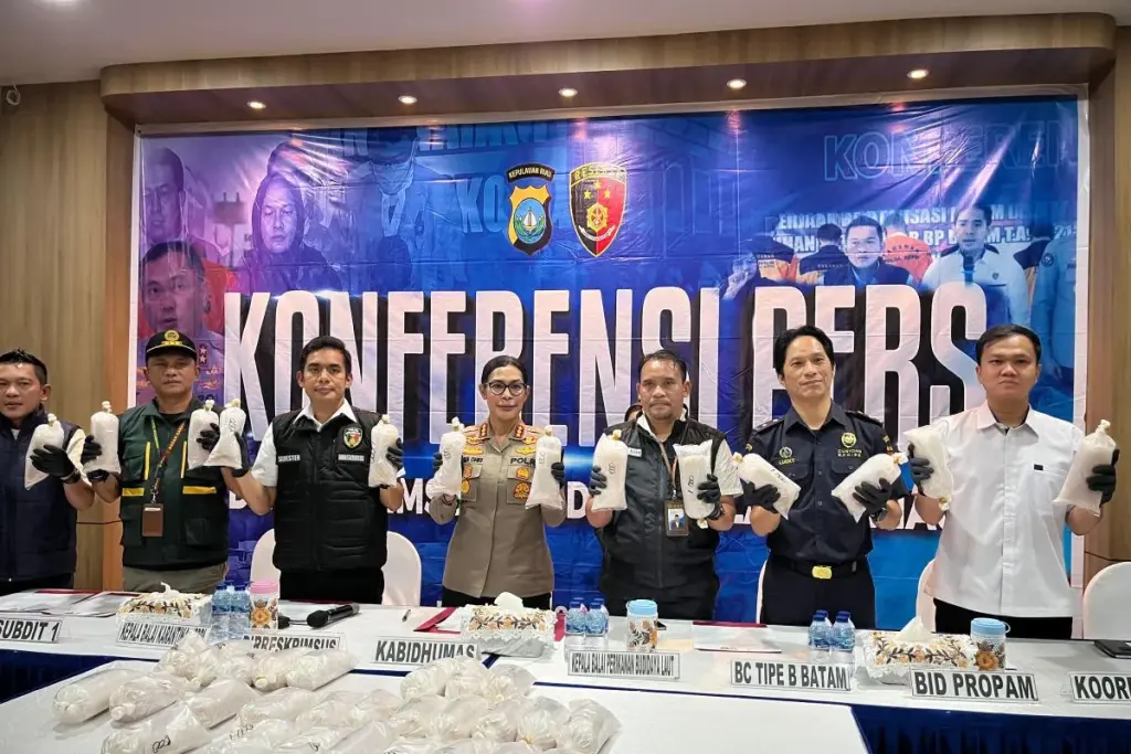 Benih Lobster Ratusan Ribu Ekor Gagal Diselundupkan ke Luar Negeri