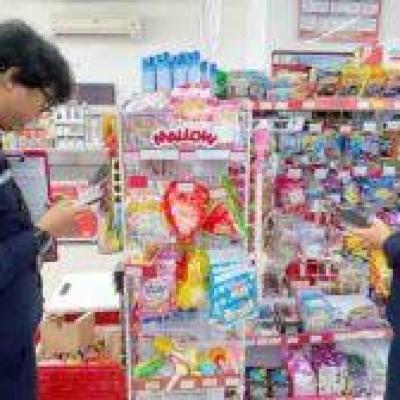 Satgas Halal Kemenag Bintan Pastikan Tak Ada Produk Jajanan Mengandung Babi
