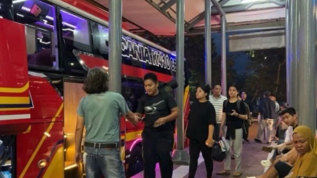 Puncak Arus Balik Idul Fitri 1446 H di Terminal BRPS Pekanbaru: 1.500 Penumpang per Hari