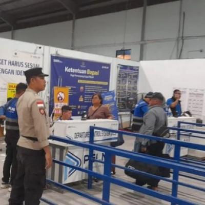 Polisi Kawal Arus Balik Lebaran di Pelabuhan Bintang 99 Batam, 5.326 Penumpang Dipantau