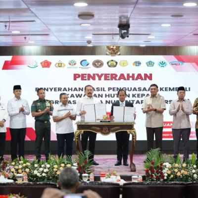Gubernur Wahid Saksikan Penyerahan Lahan TNTN dari Satgas PKH ke Negara