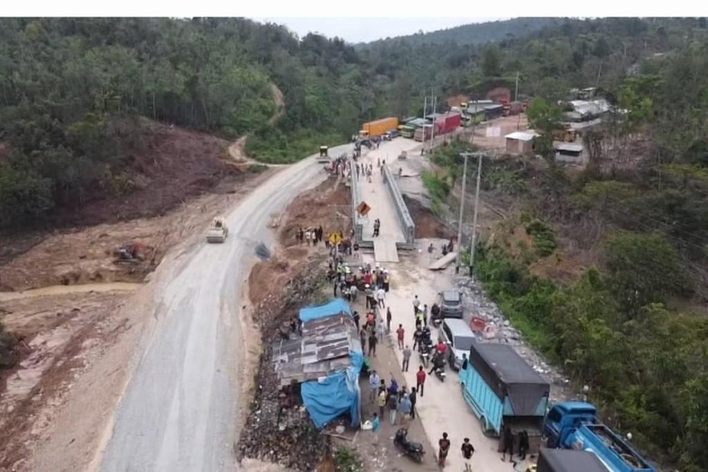 Jalan Lintas Riau-Sumbar Dikebut, Target Rampung Pekan Depan