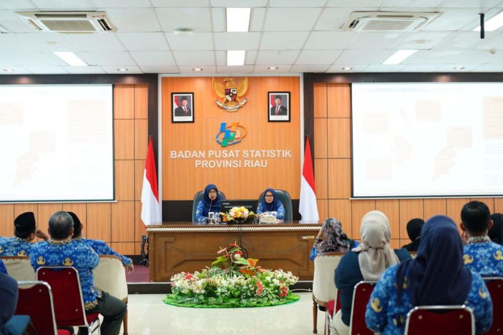 Didominasi Minyak Nabati dan Produk Kimia, Ekspor Nonmigas Riau Tembus US$16,64 Miliar