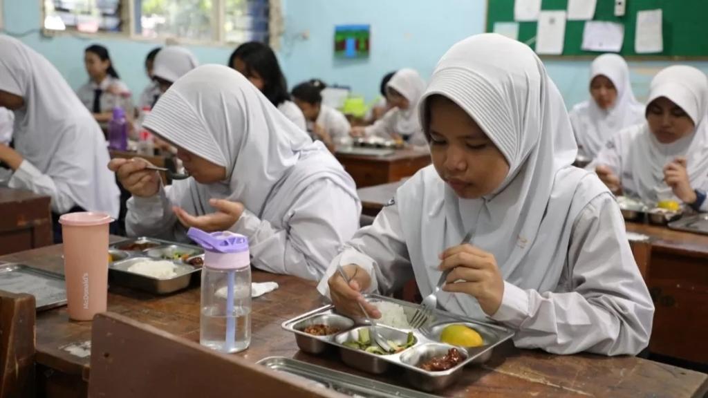 Anggaran Rp 71 Triliun untuk Makan Bergizi Gratis Hanya Cukup Setahun, Begini Rinciannya