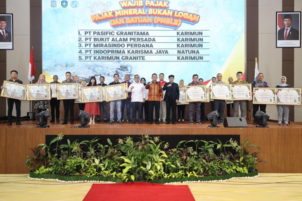 Pemprov Kepri Hadiahkan 10 Paket Umrah pada Pemenang Gebyar PKB 2025