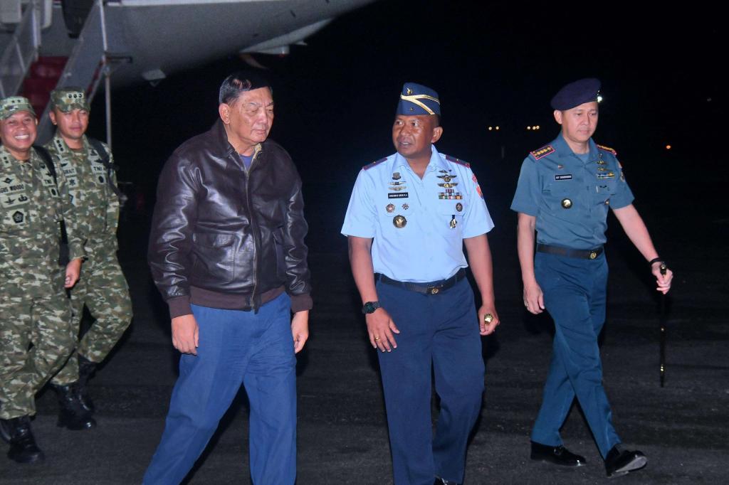 Kunjungi Lanud Raden Sadjad, Menhan RI Ingatkan Posisi Strategis Natuna Bagi Kedaulatan Bangsa