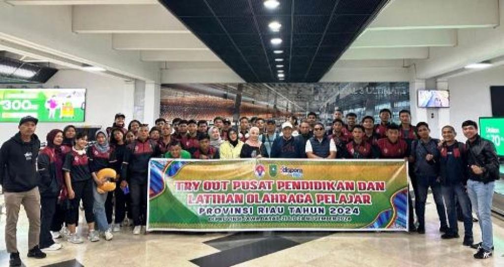 34 Atlet dan 9 Pelatih PPLP Riau Berangkat Tryout di Bandung