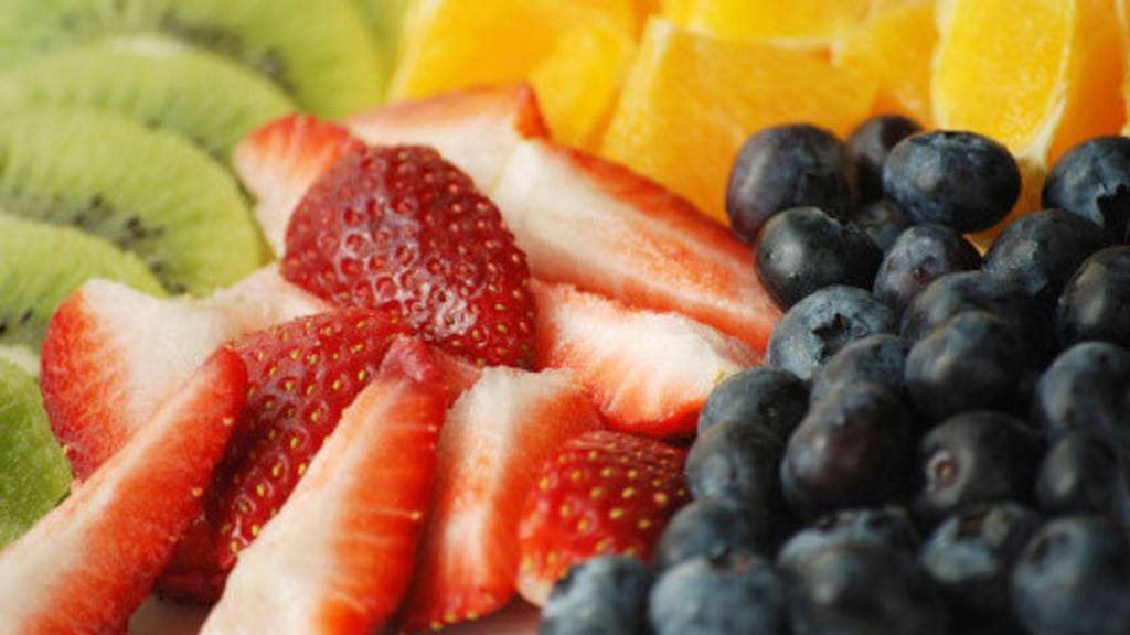 Ingin Kualitas Hidup di Masa Tua Lebih Baik? Konsumsi Makanan Mengandung Flavonoid