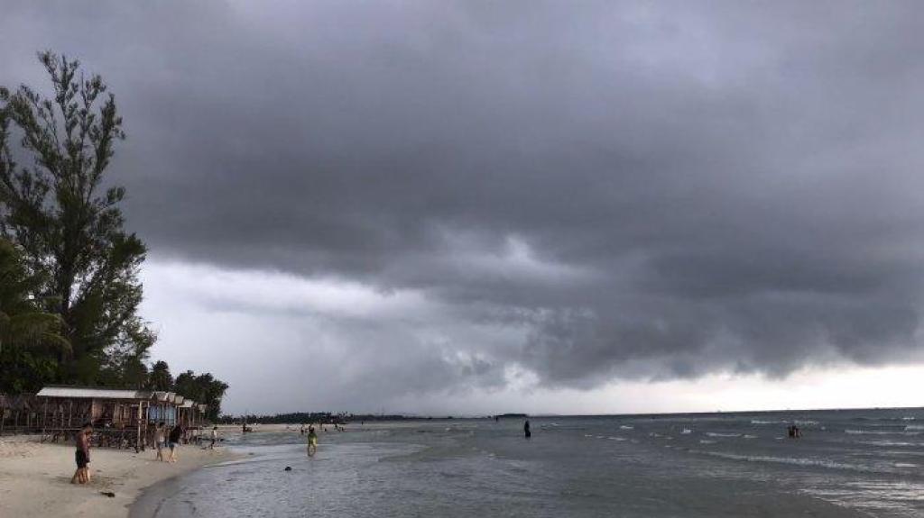 Peringatan BMKG: Hujan Ringan hingga Lebat Berpotensi Turun di Kepulauan Riau