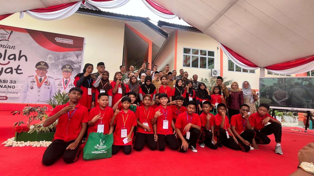 Walikota Tanjungpinang Resmikan Sekolah Rakyat Terintegritas 33