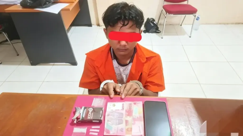 Polsek Siak Kecil Tangkap Pria Simpan Sabu, Empat Paket Narkotika Disita